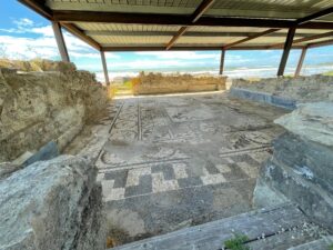 Scopri di più sull'articolo Riapre la villa romana di Durrueli