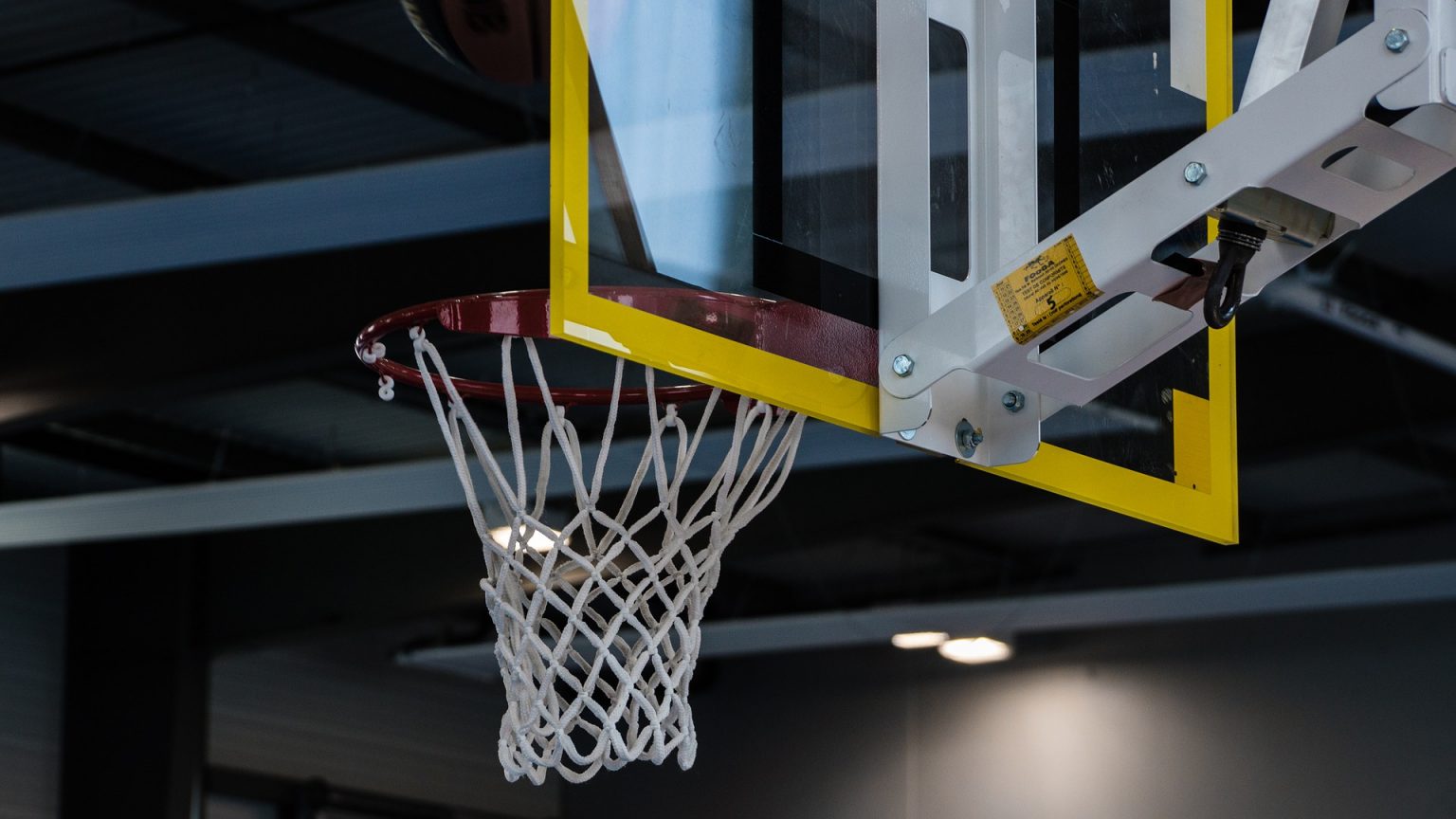 Scopri di più sull'articolo Il basket sulla Costa del Mito, “The Akra Game”